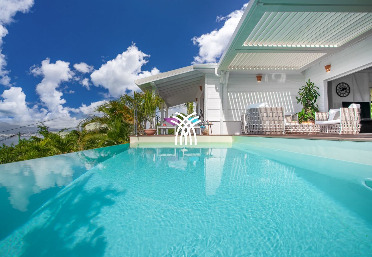 Villa in Les Trois-Ilets - Madolyne