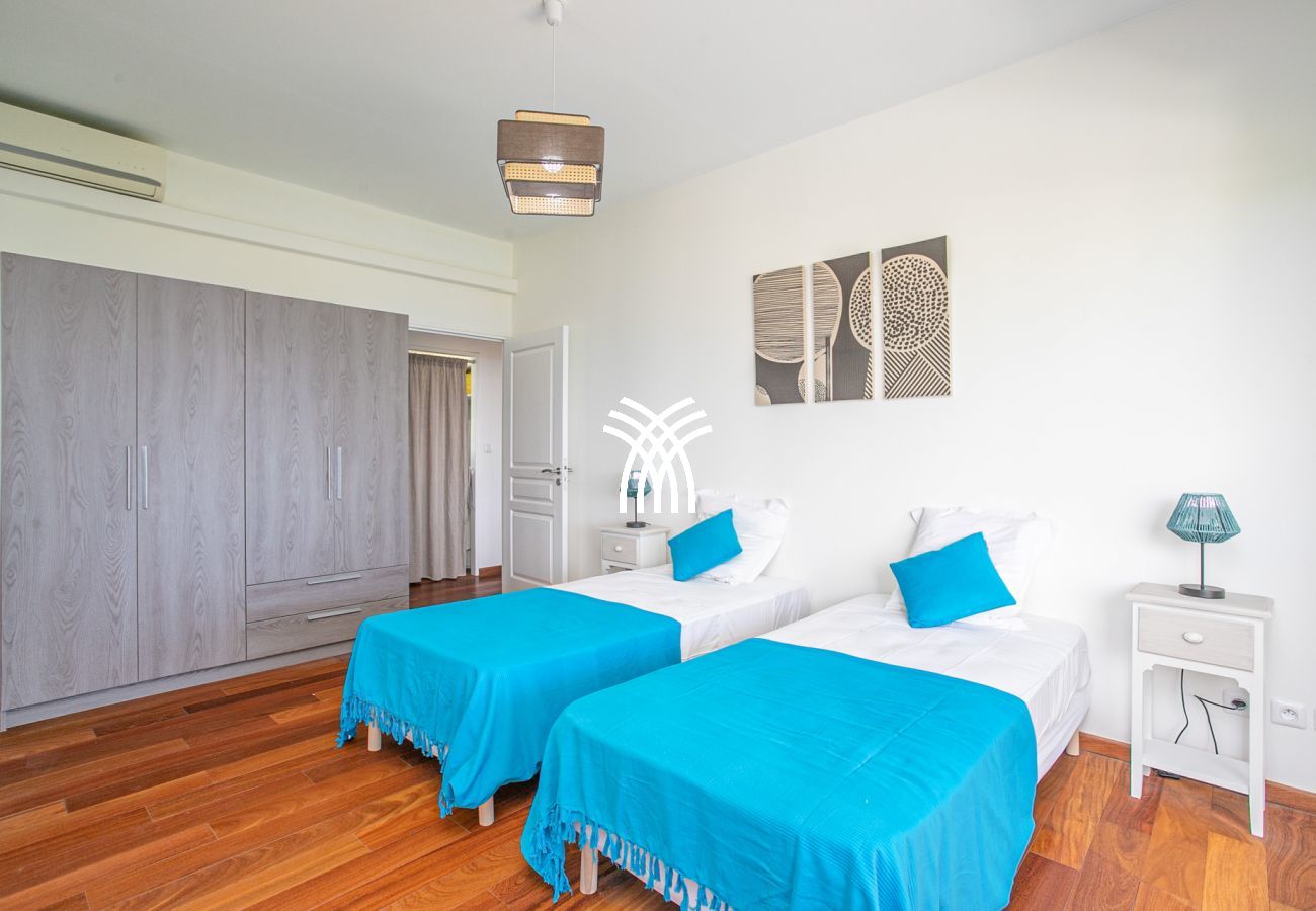 Villa in Les Trois-Ilets - Madolyne