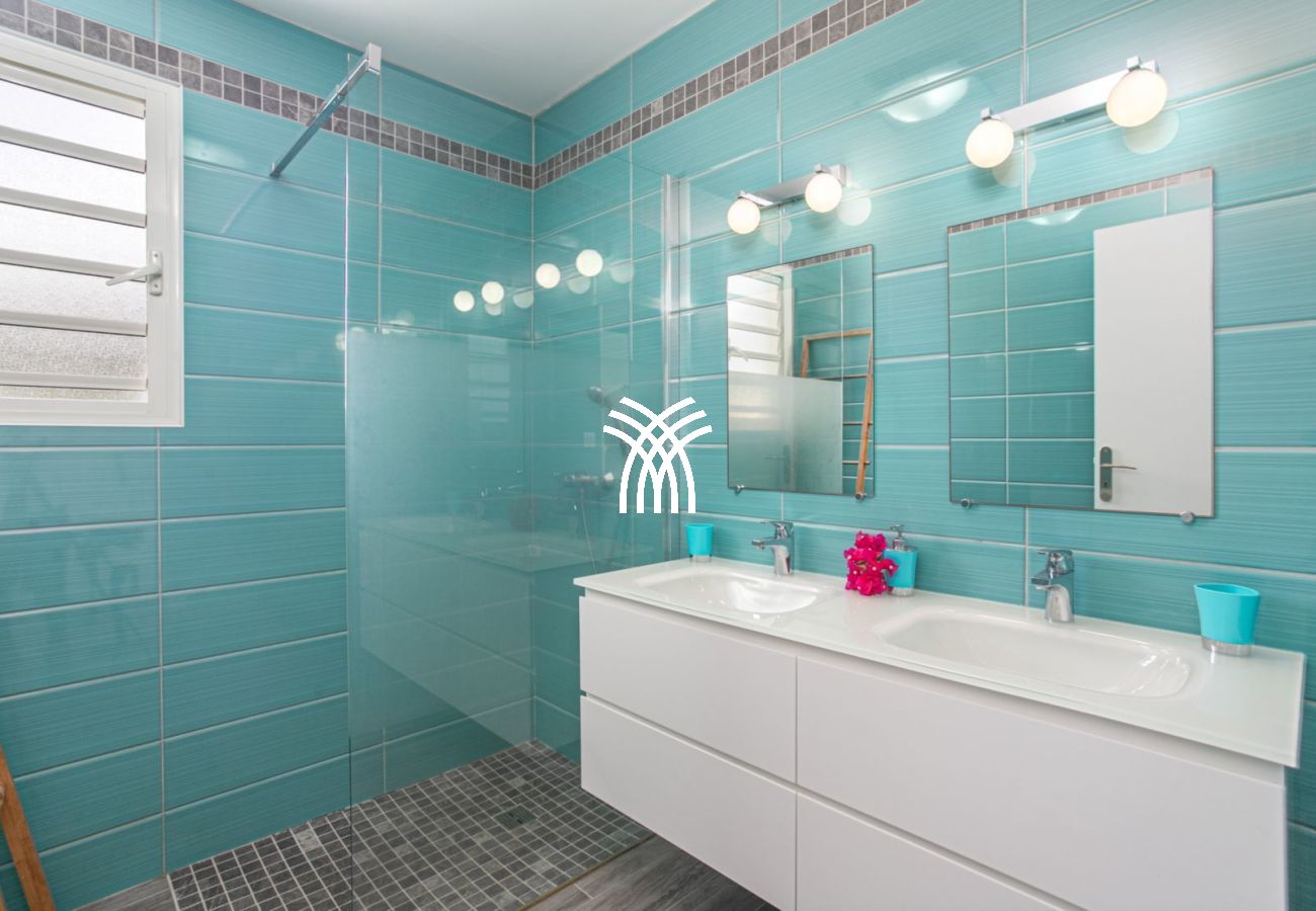 Villa in Les Anses-d´Arlet - BellaVista