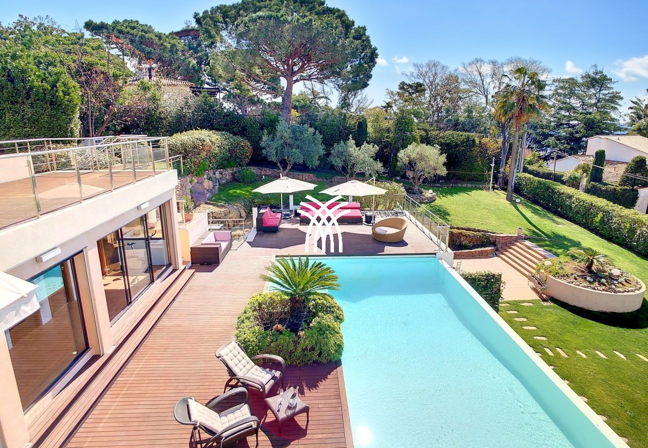 Villa in Cannes - 5 Seasons