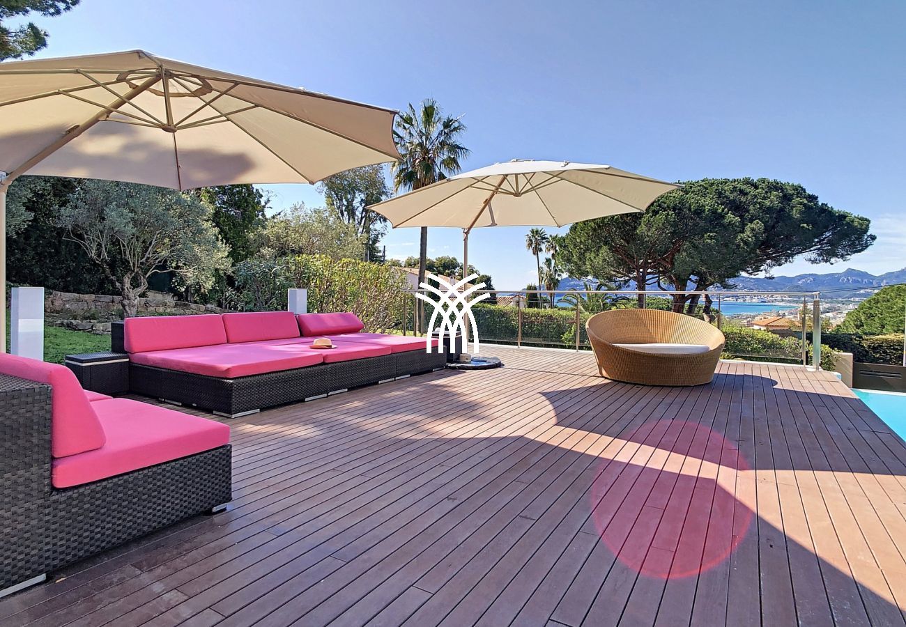 Villa in Cannes - 5 Seasons