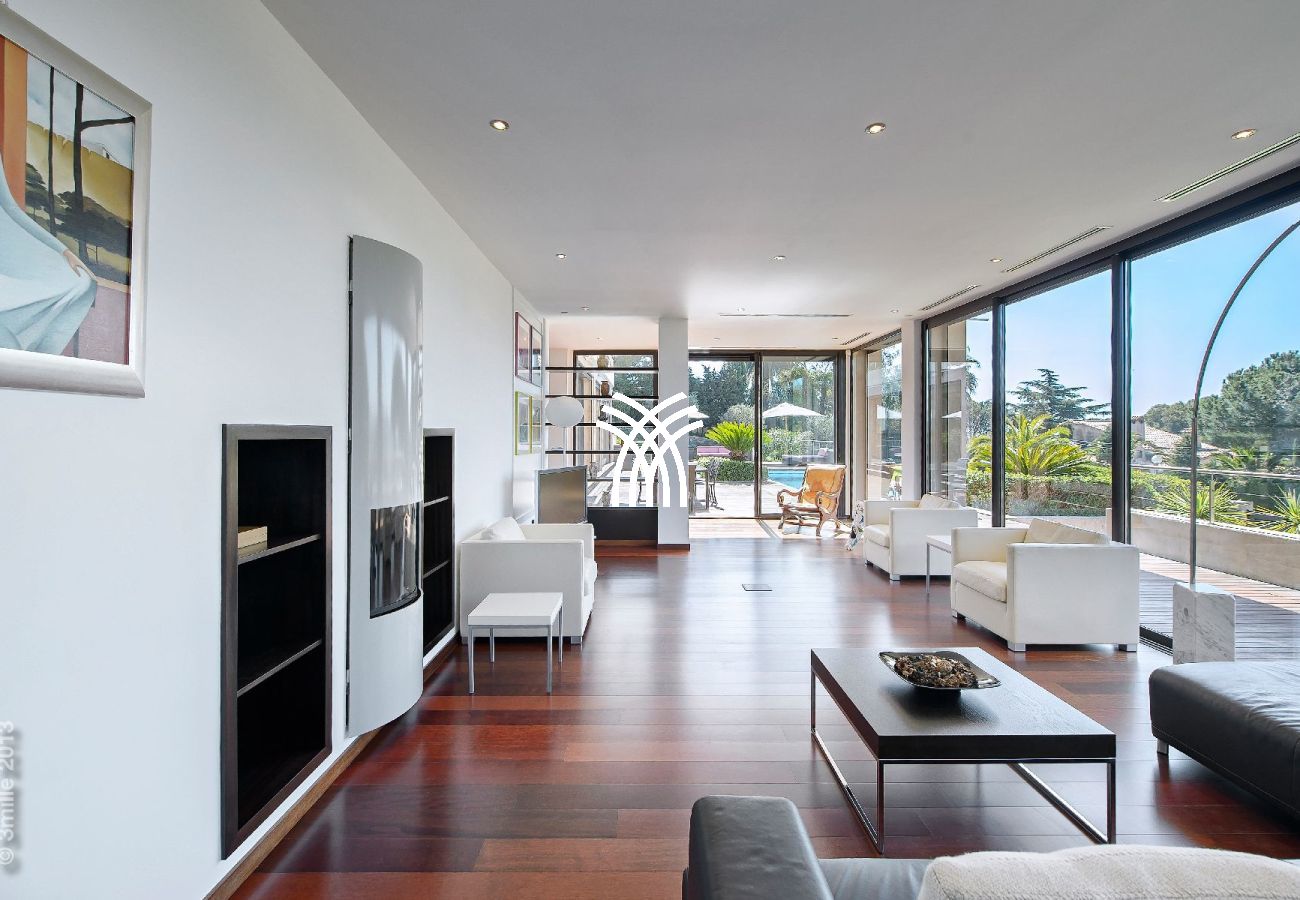 Villa in Cannes - 5 Seasons