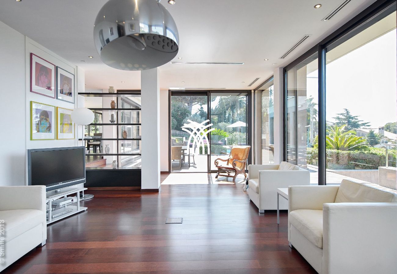 Villa in Cannes - 5 Seasons