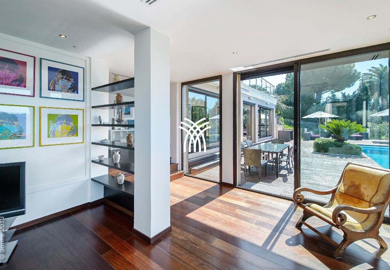 Villa in Cannes - 5 Seasons