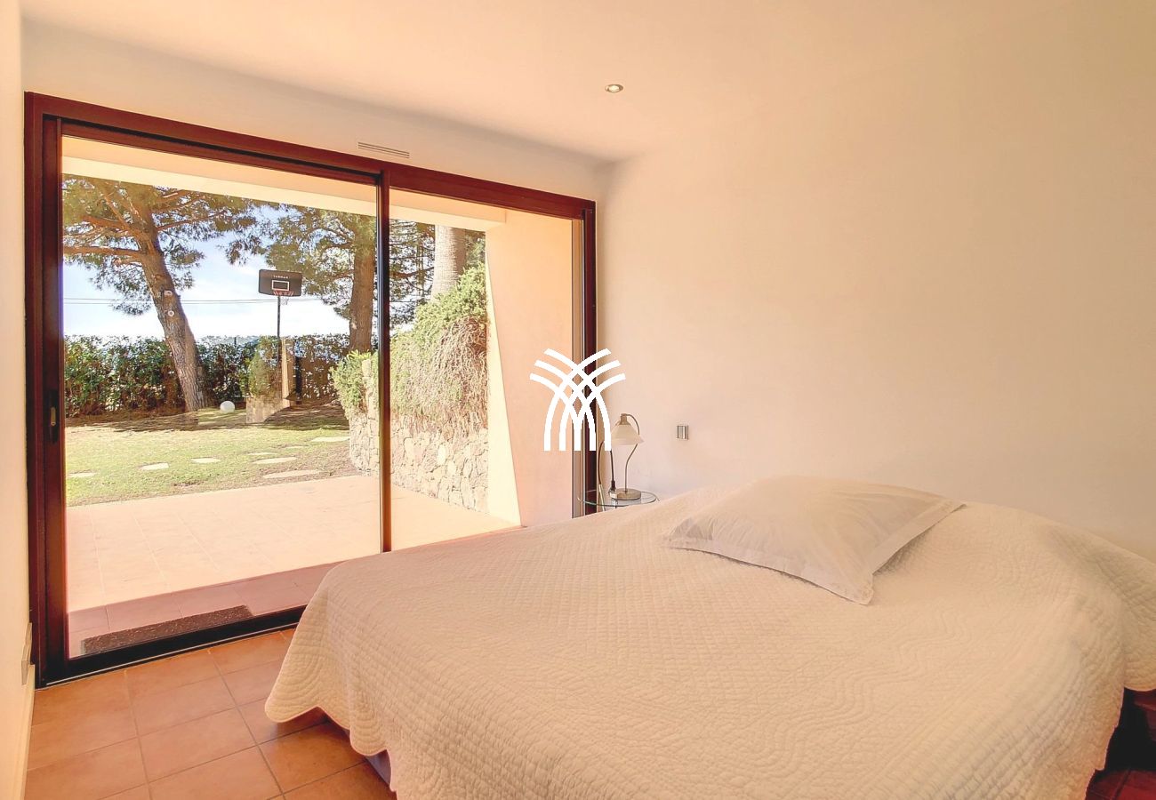 Villa in Cannes - 5 Seasons