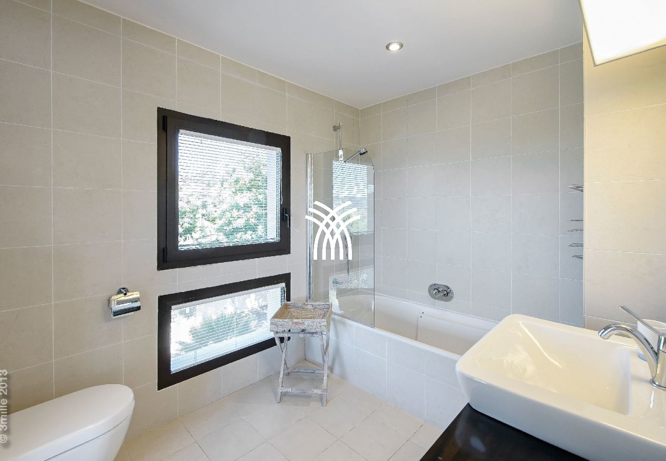 Villa in Cannes - 5 Seasons