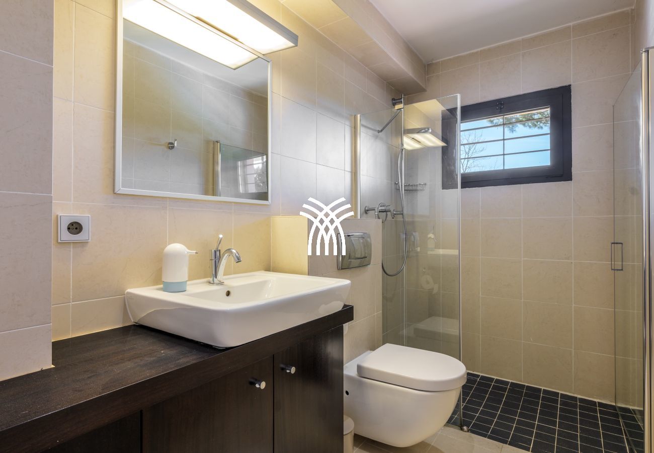 Villa in Cannes - 5 Seasons ****