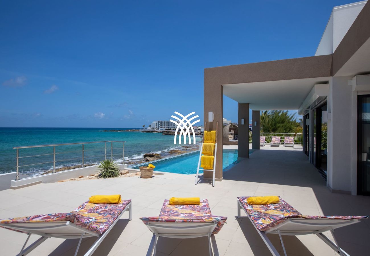 Villa in Simpson Bay - Alma