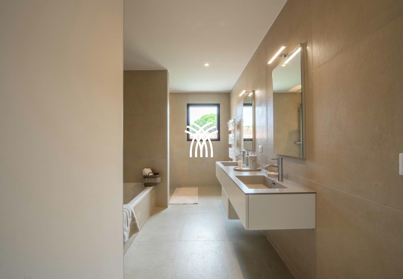 Villa in Saint-Tropez - Charly