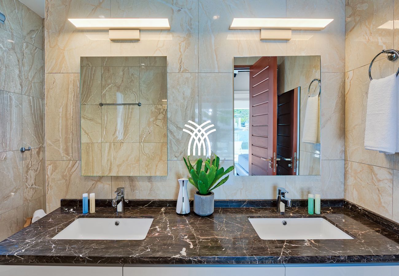 Villa in Simpson Bay - Amalia