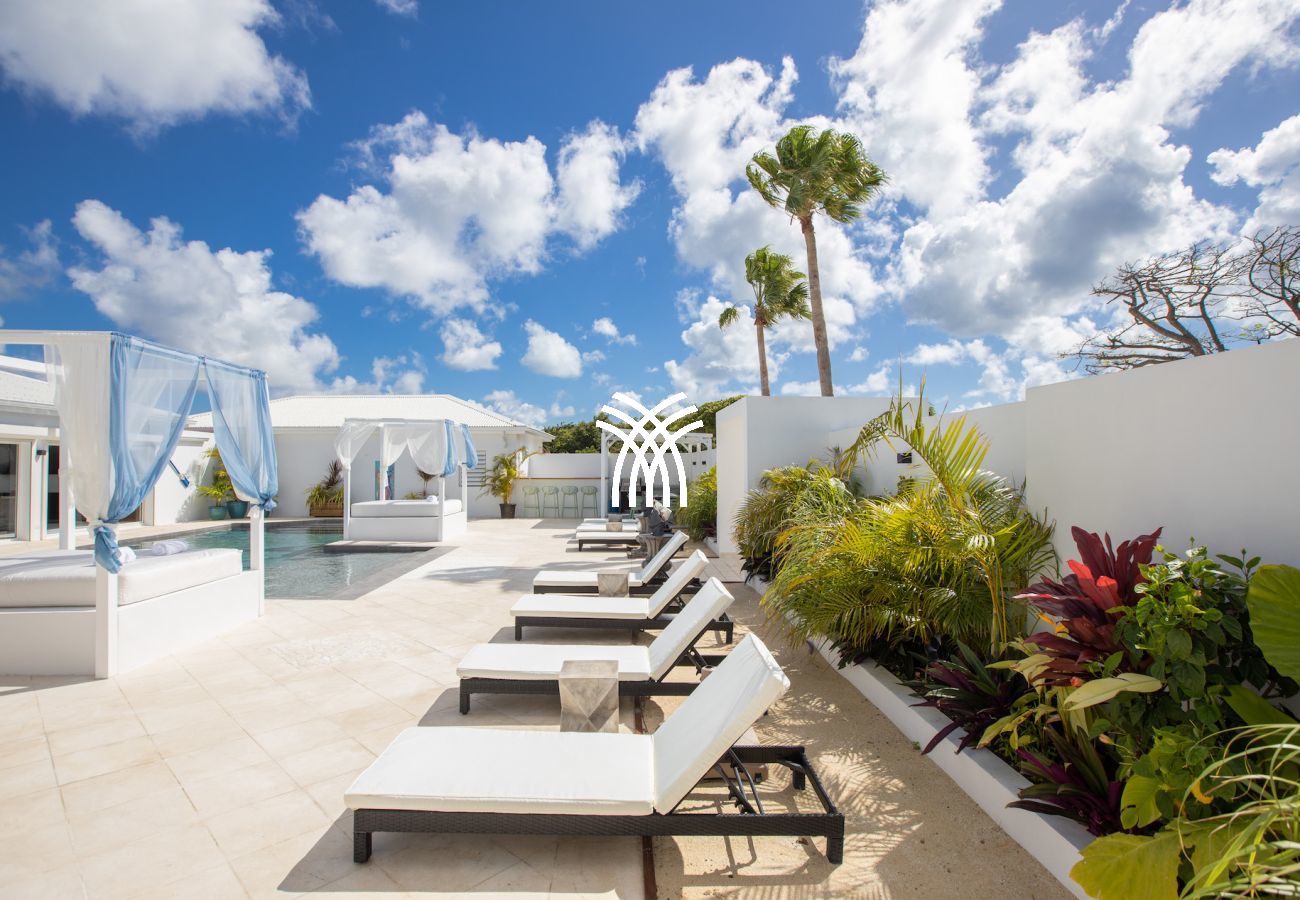 Villa in Terres Basses - Infinity Blue