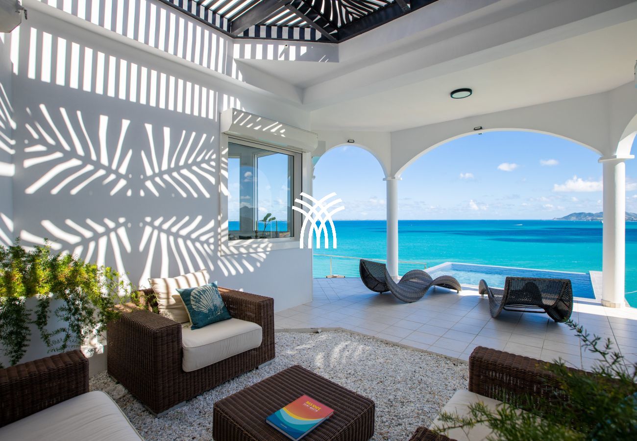 Villa in Terres Basses - Infinity Blue