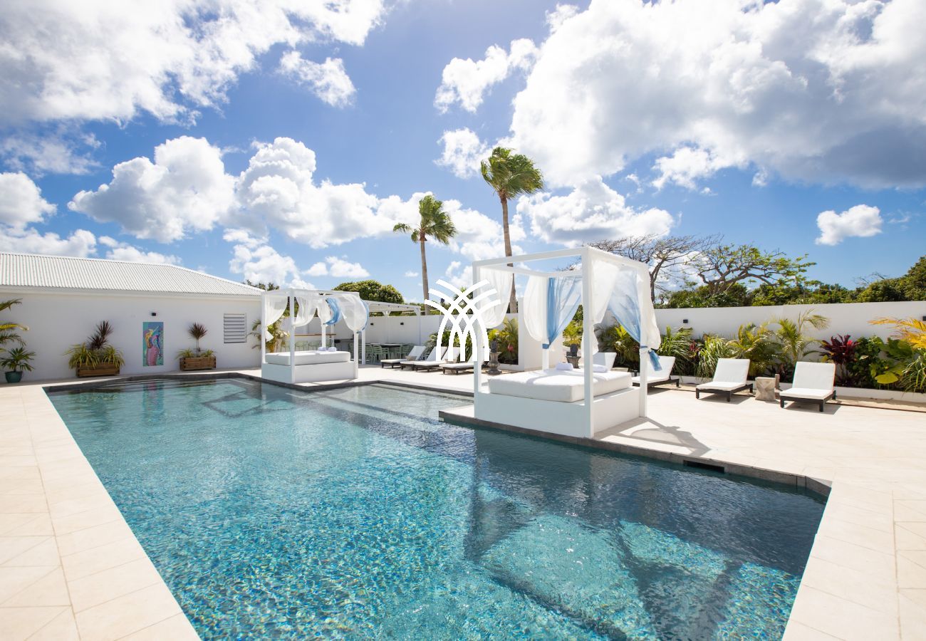 Villa in Terres Basses - Infinity Blue