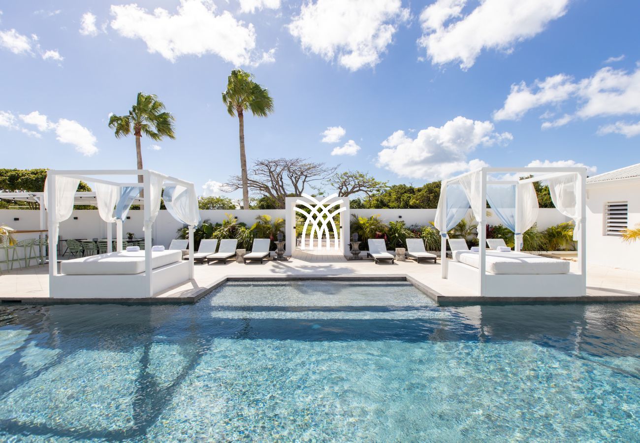 Villa in Terres Basses - Infinity Blue