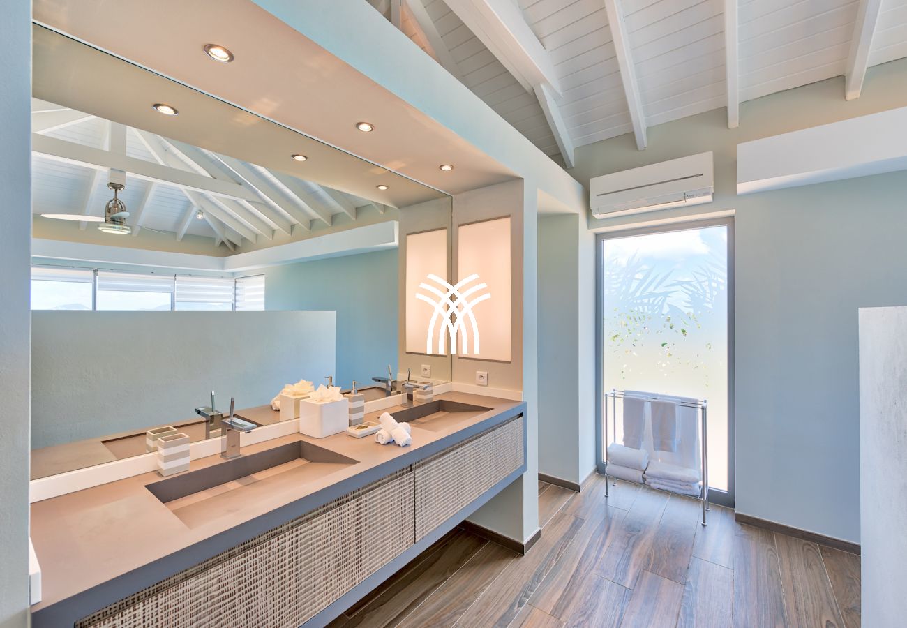 Villa in Terres Basses - Mirabelle SXM