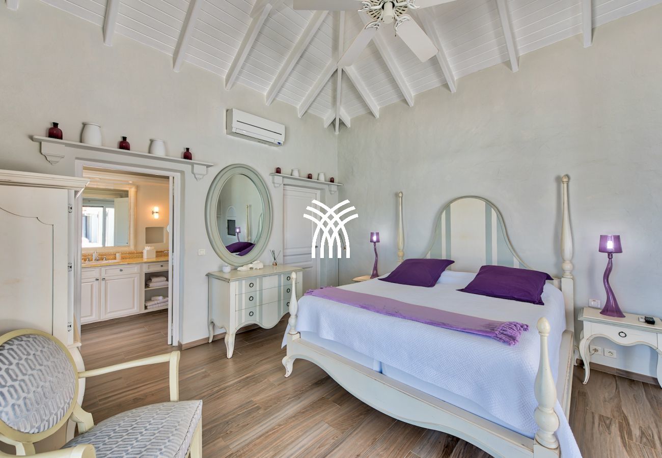 Villa in Terres Basses - Mirabelle SXM