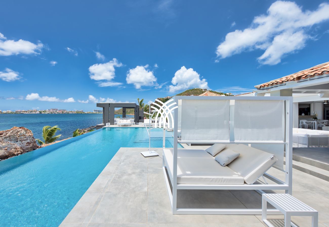 Villa in Terres Basses - Mirabelle SXM
