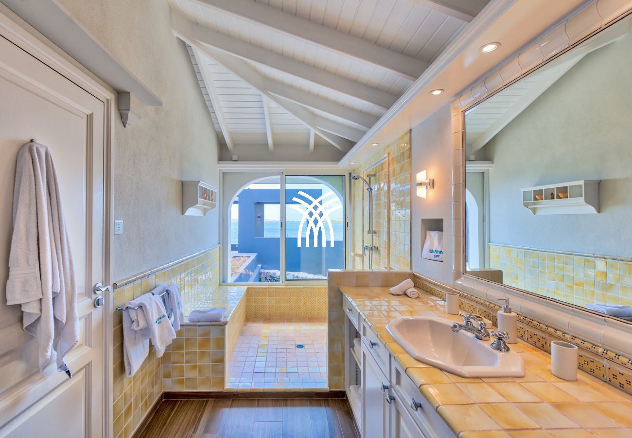 Villa in Terres Basses - Mirabelle SXM