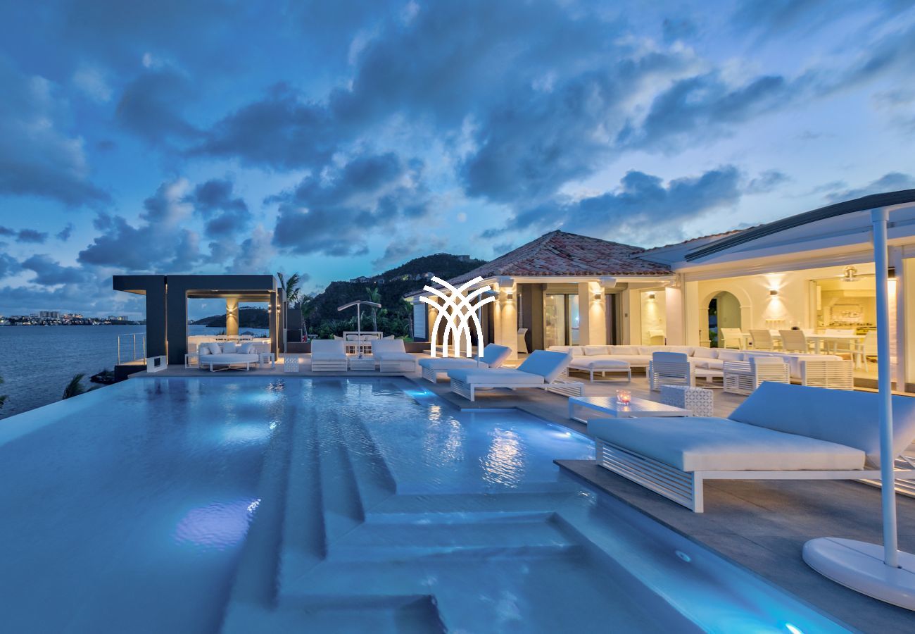 Villa in Terres Basses - Mirabelle SXM