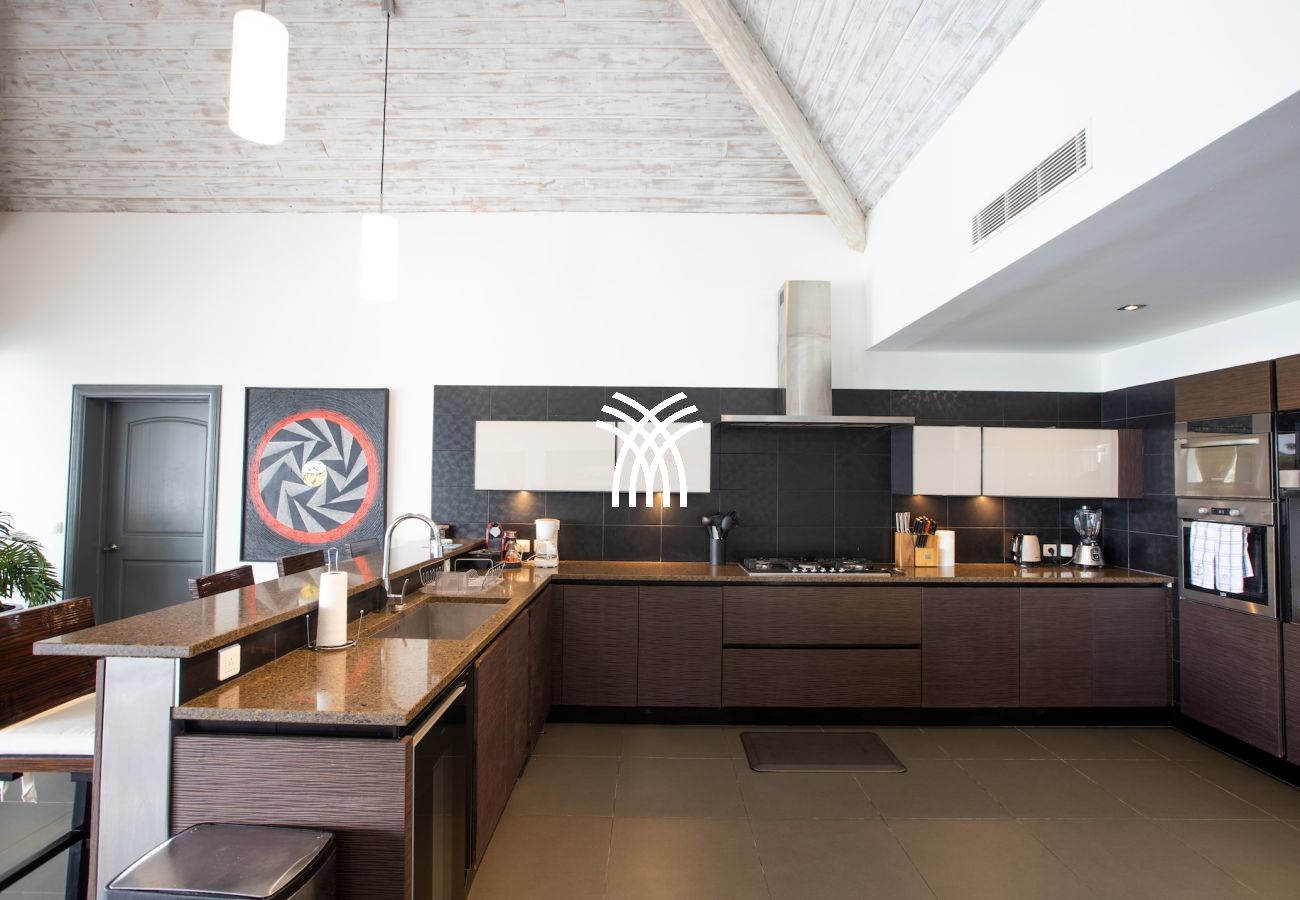 Villa in Orient Bay - Monte Verde