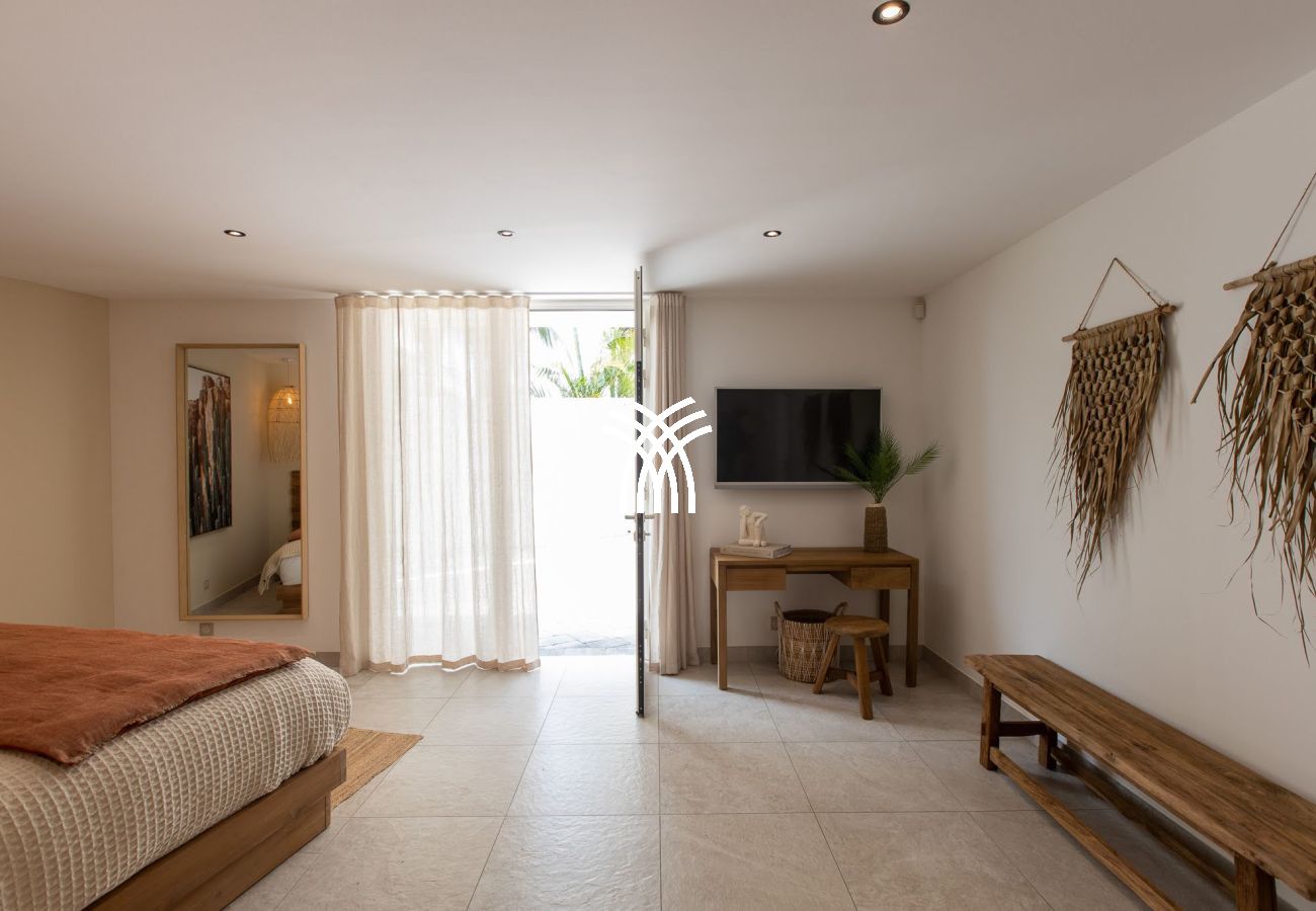 Villa in Cul-de-sac - Vogue Art