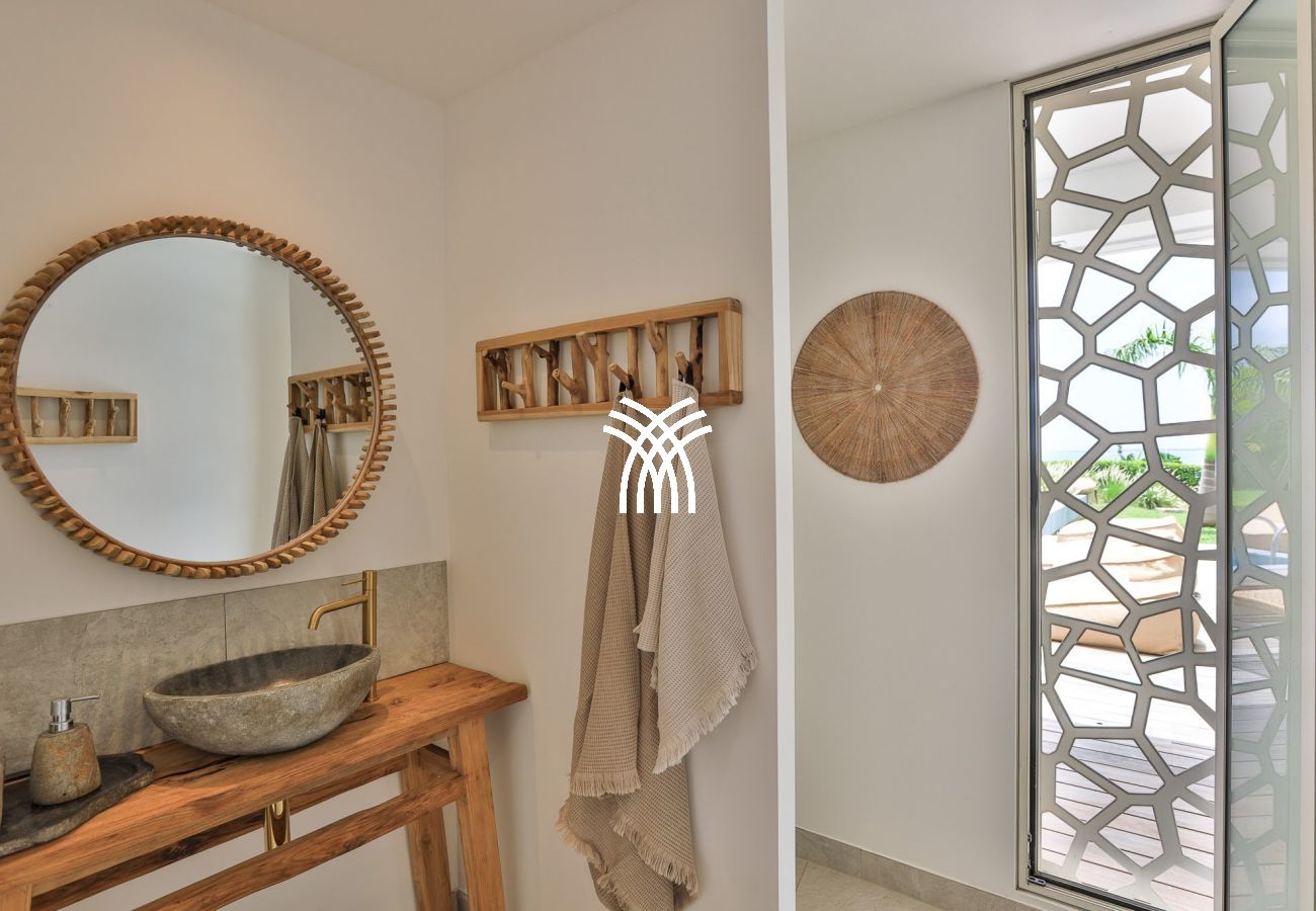 Villa in Cul-de-sac - Vogue Art