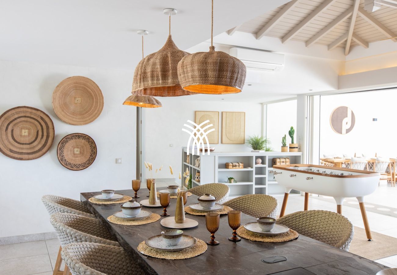 Villa in Cul-de-sac - Vogue Art