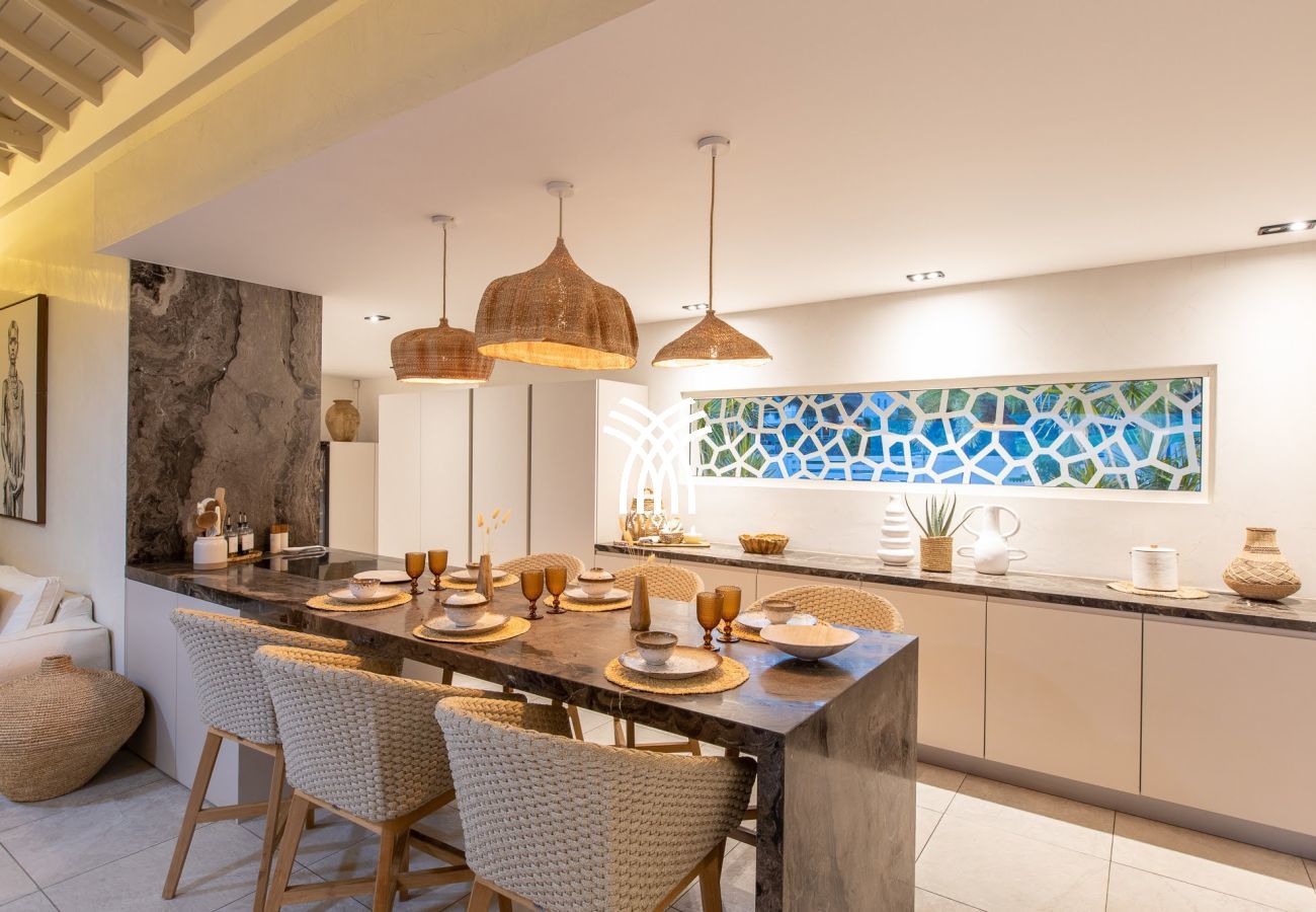 Villa in Cul-de-sac - Vogue Art