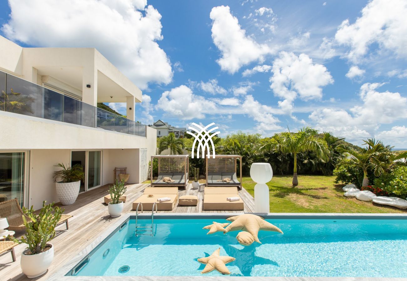 Villa in Cul-de-sac - Vogue Art