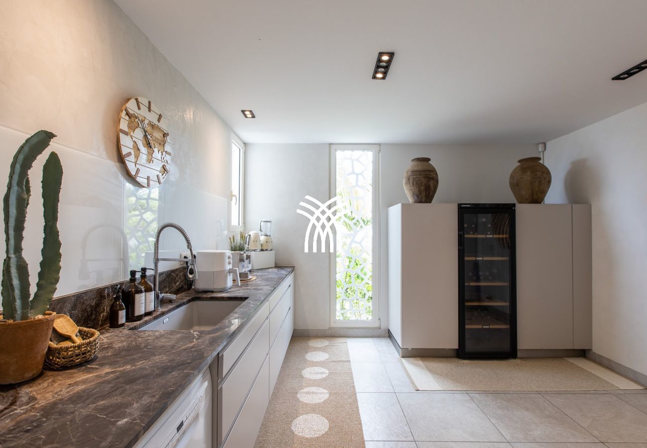 Villa in Cul-de-sac - Vogue Art