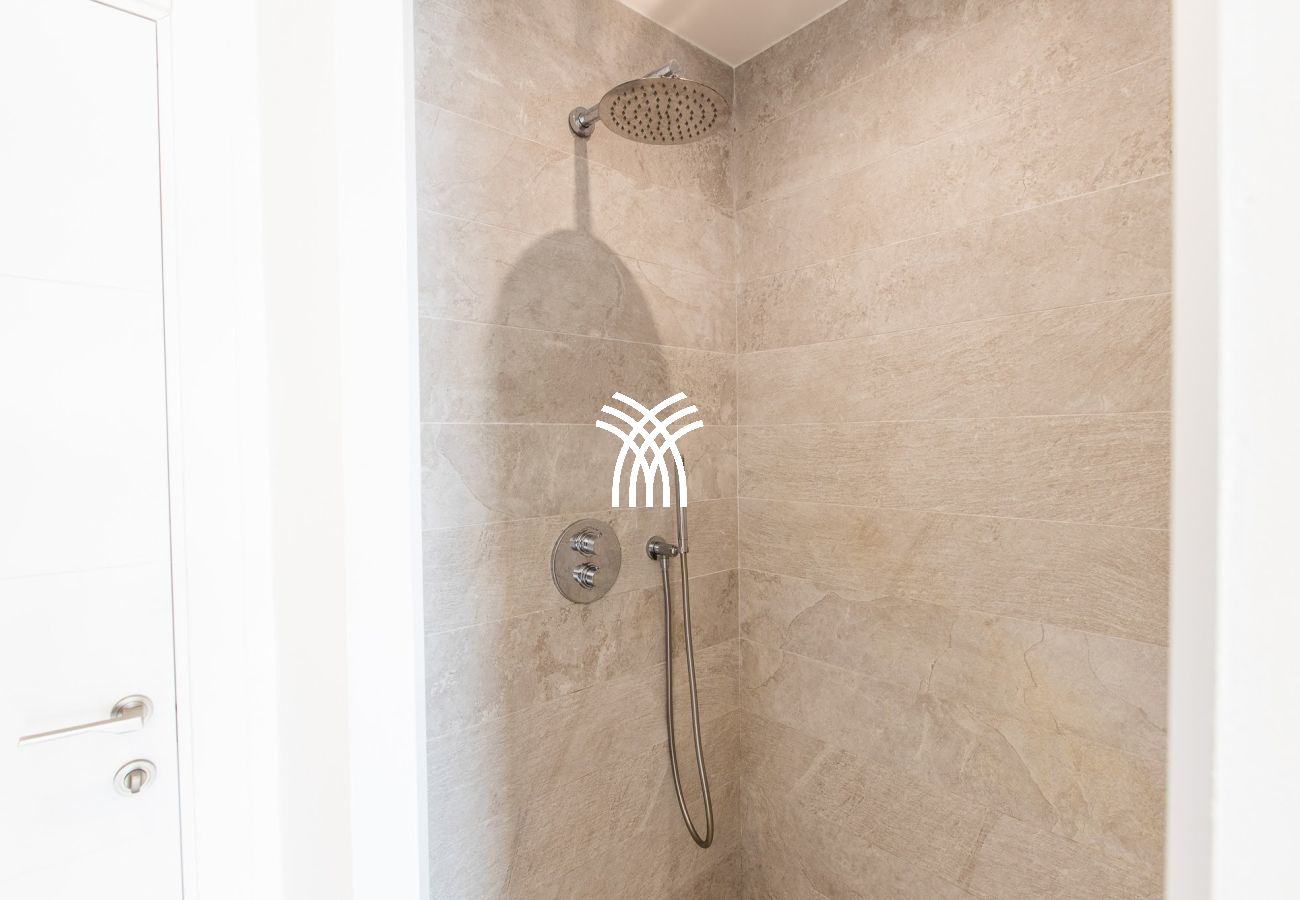 Villa in Cul-de-sac - Vogue Art