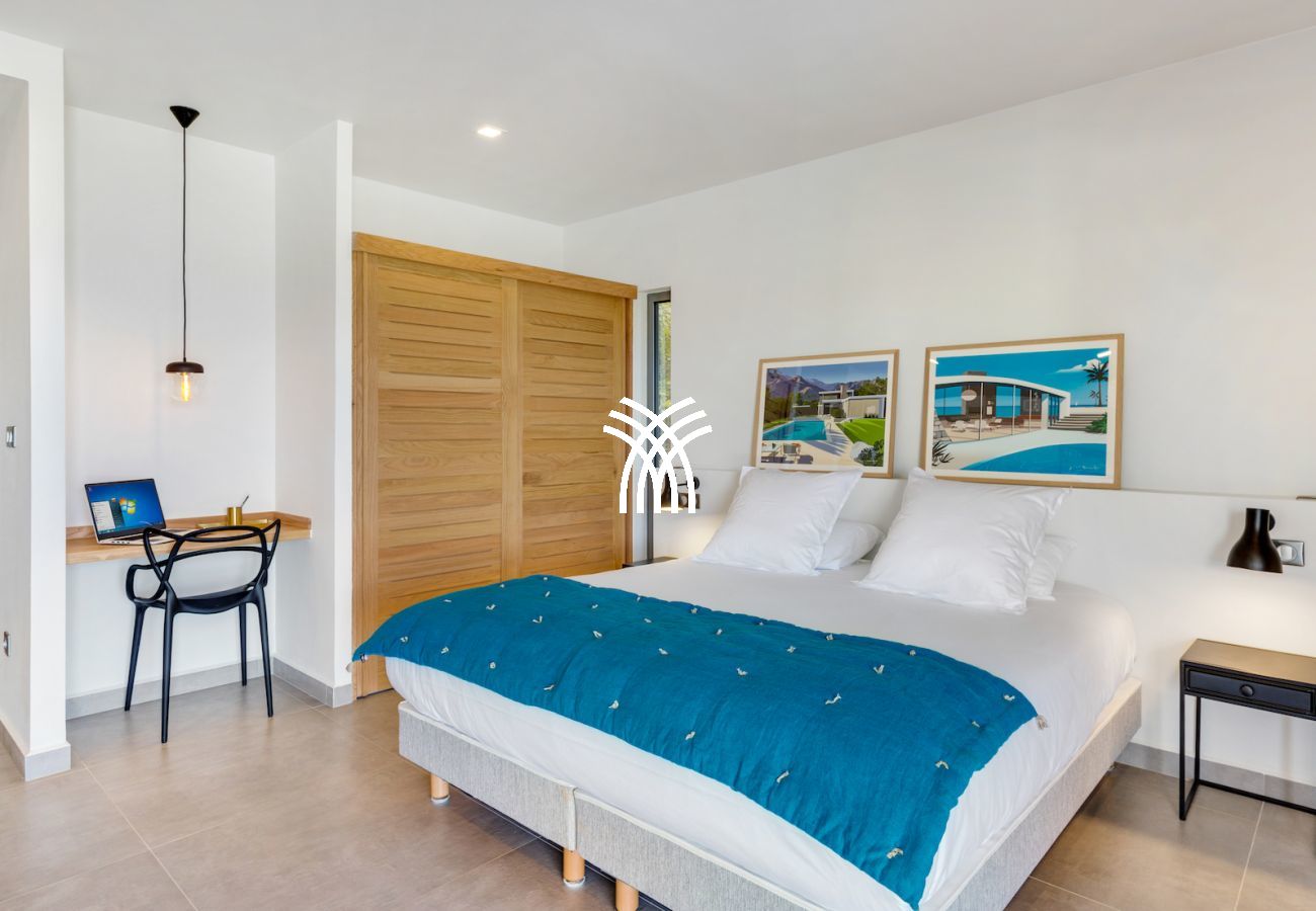 Villa in Terres Basses - Wellness