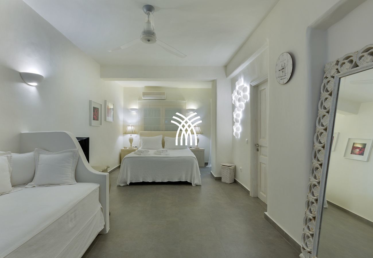 Villa in Mykonos - Pergisos