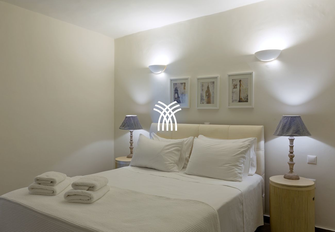 Villa in Mykonos - Pergisos