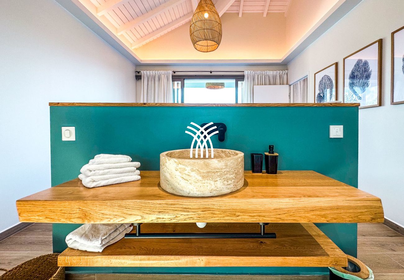 Villa in Les Saintes - Baya ****