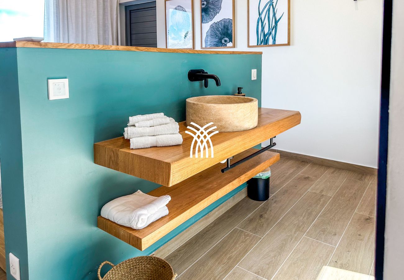 Villa in Les Saintes - Baya ****