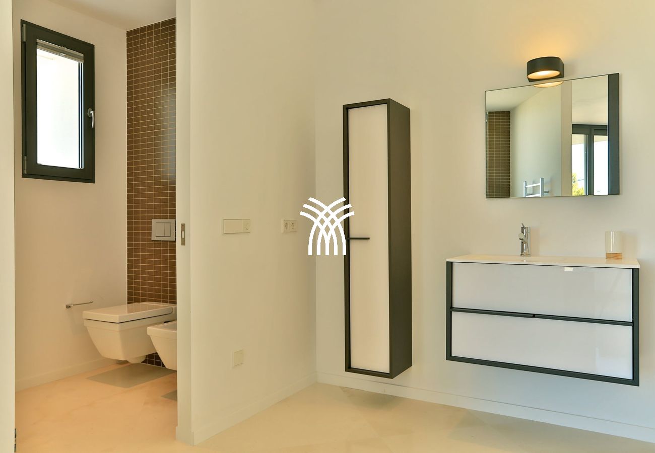 Villa in Ibiza / Eivissa - Alegre Belle