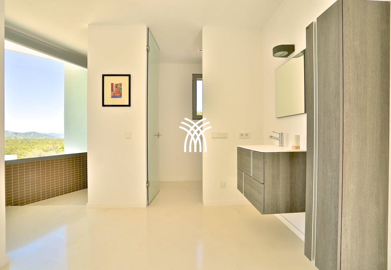 Villa in Ibiza / Eivissa - Alegre Belle