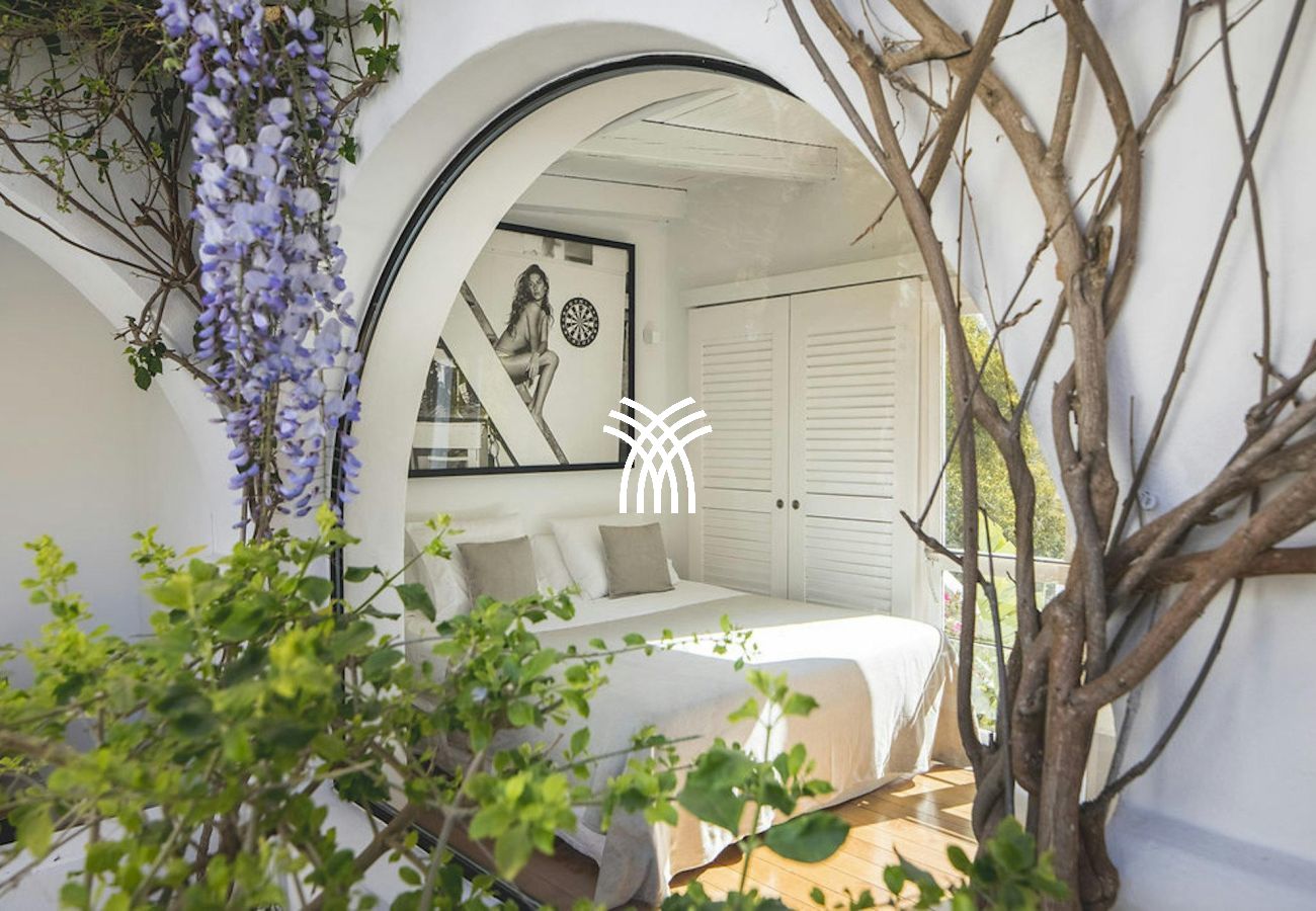 Villa in Ibiza / Eivissa - El Zafiro