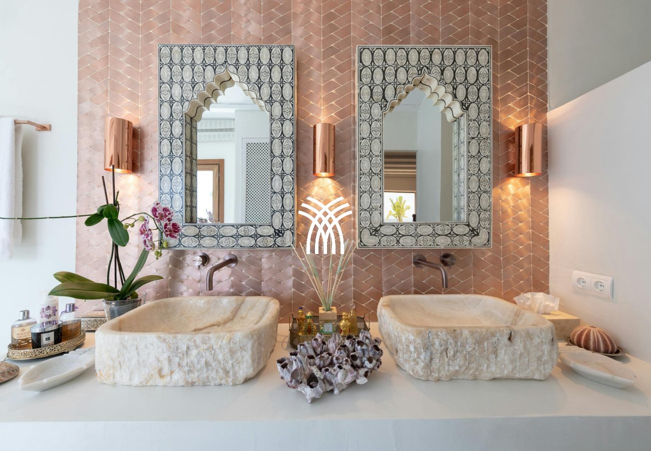 Villa in Ibiza / Eivissa - El Zafiro