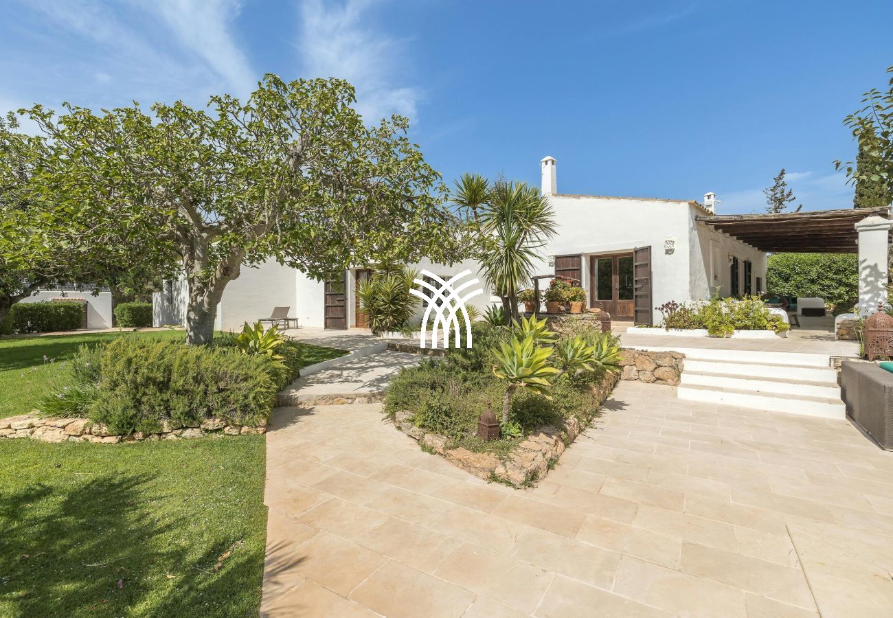 Villa in Ibiza / Eivissa - Finca Bonito