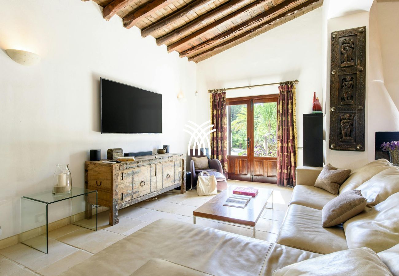 Villa in Ibiza / Eivissa - Finca Bonito