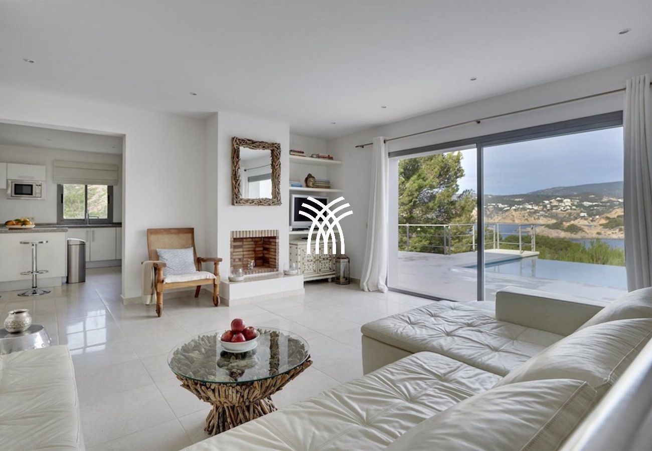Villa in Ibiza / Eivissa - La Terraza
