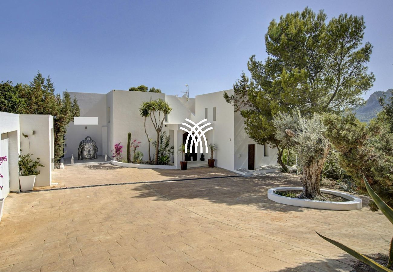Villa in Ibiza / Eivissa - Es Cubells