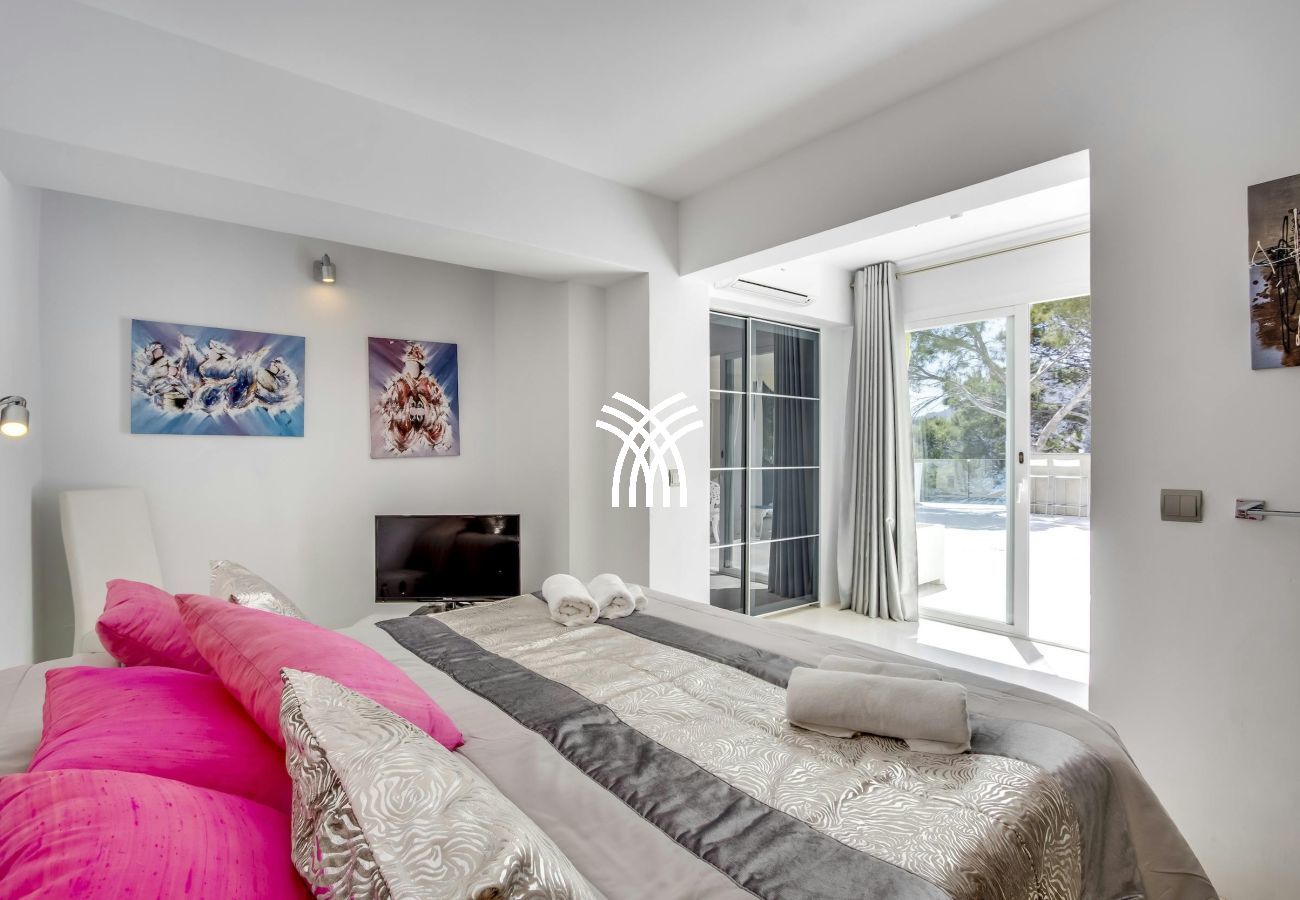 Villa in Ibiza / Eivissa - Es Cubells