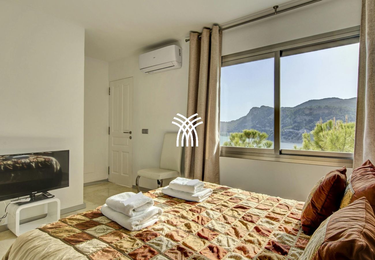 Villa in Ibiza / Eivissa - Es Cubells