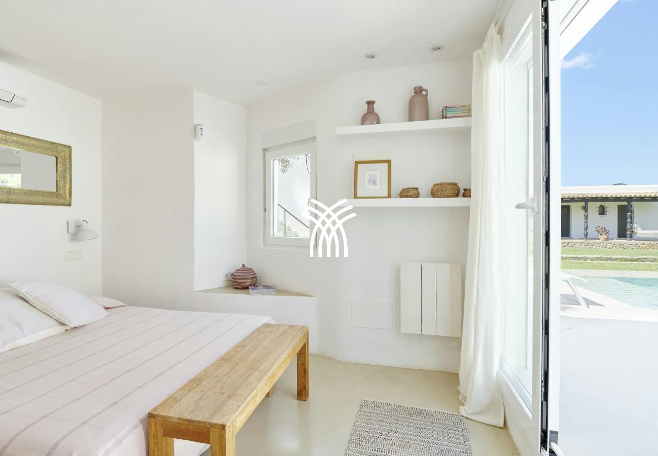 Villa in Ibiza / Eivissa - San Agustin