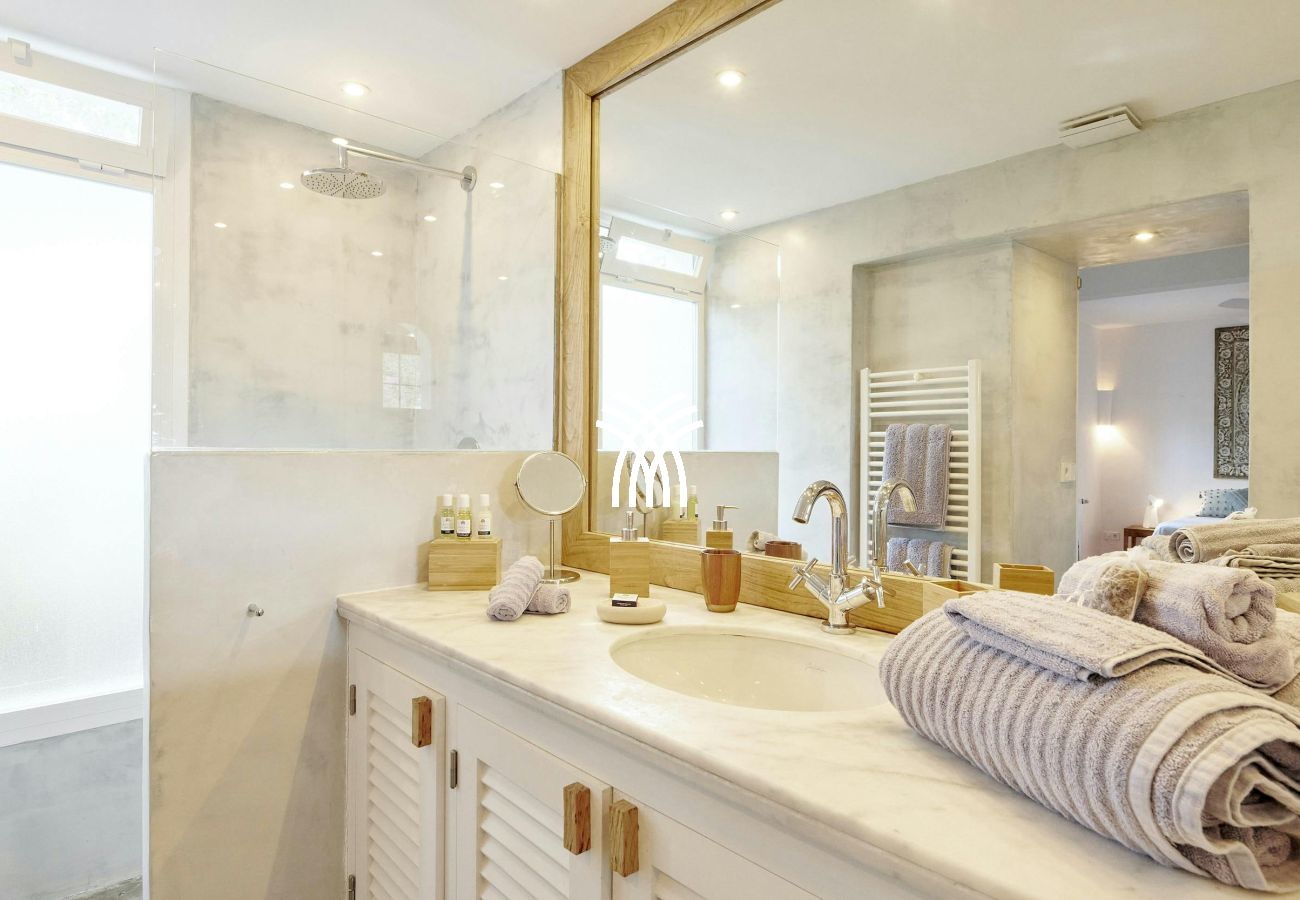 Villa in Ibiza / Eivissa - San Agustin