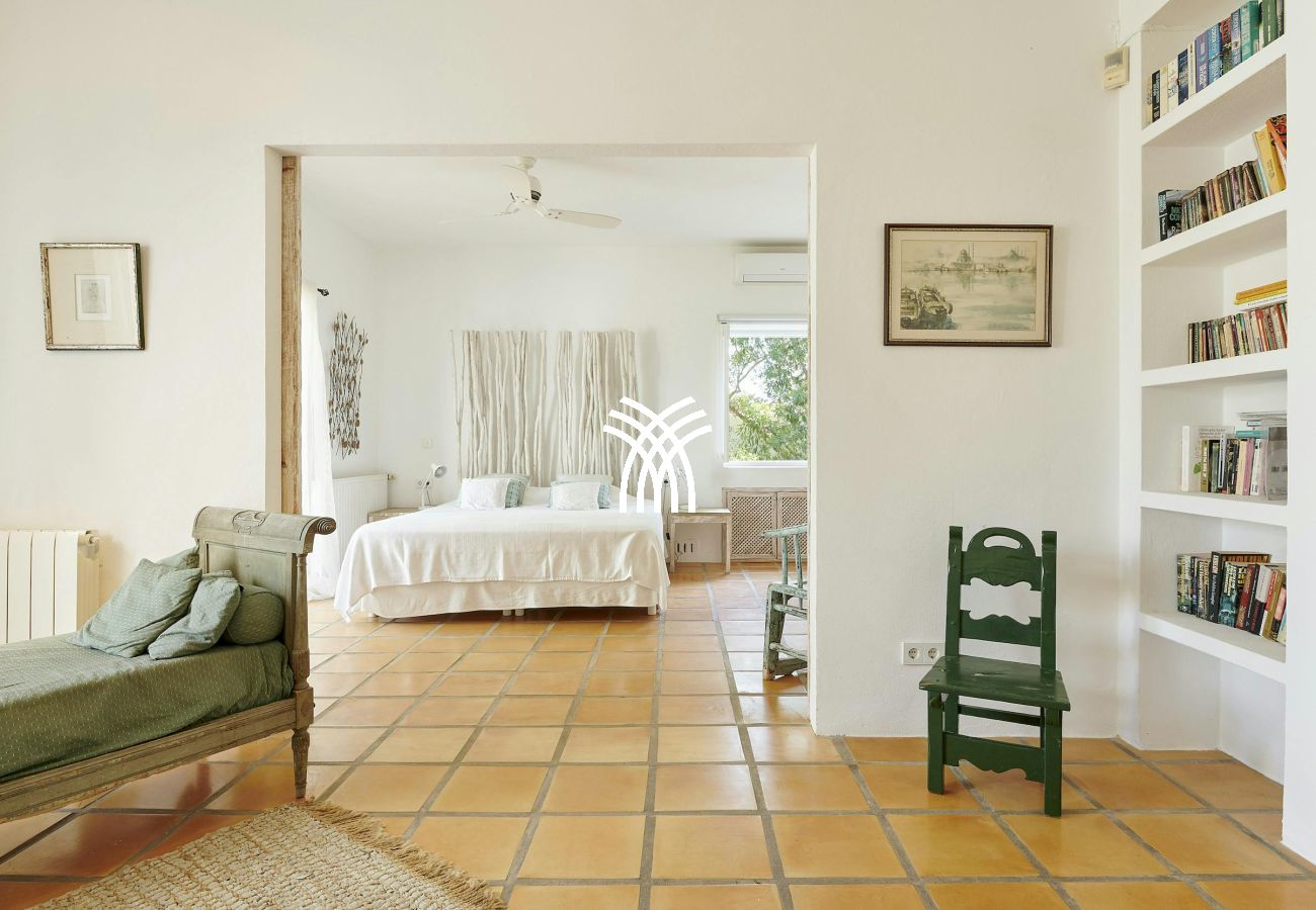 Villa in Ibiza / Eivissa - San Agustin