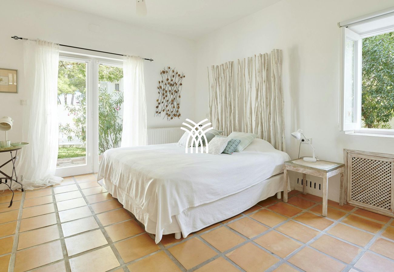 Villa in Ibiza / Eivissa - San Agustin